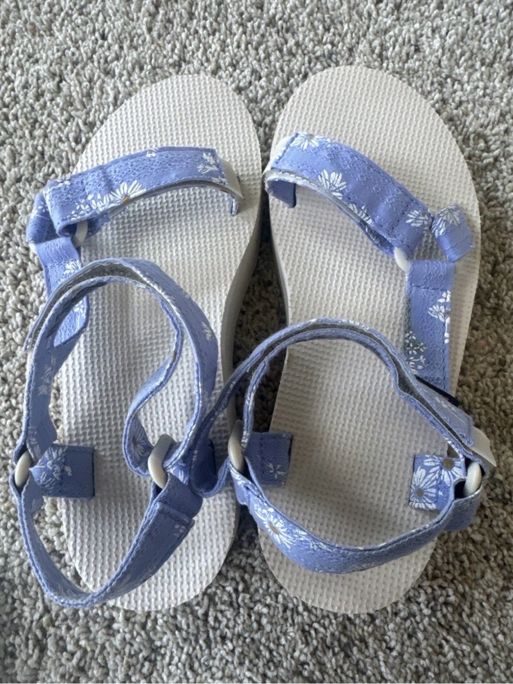 Teva Women’s Flatform Universal Gloriosa Floral Strap Sandals Lilac Size 7